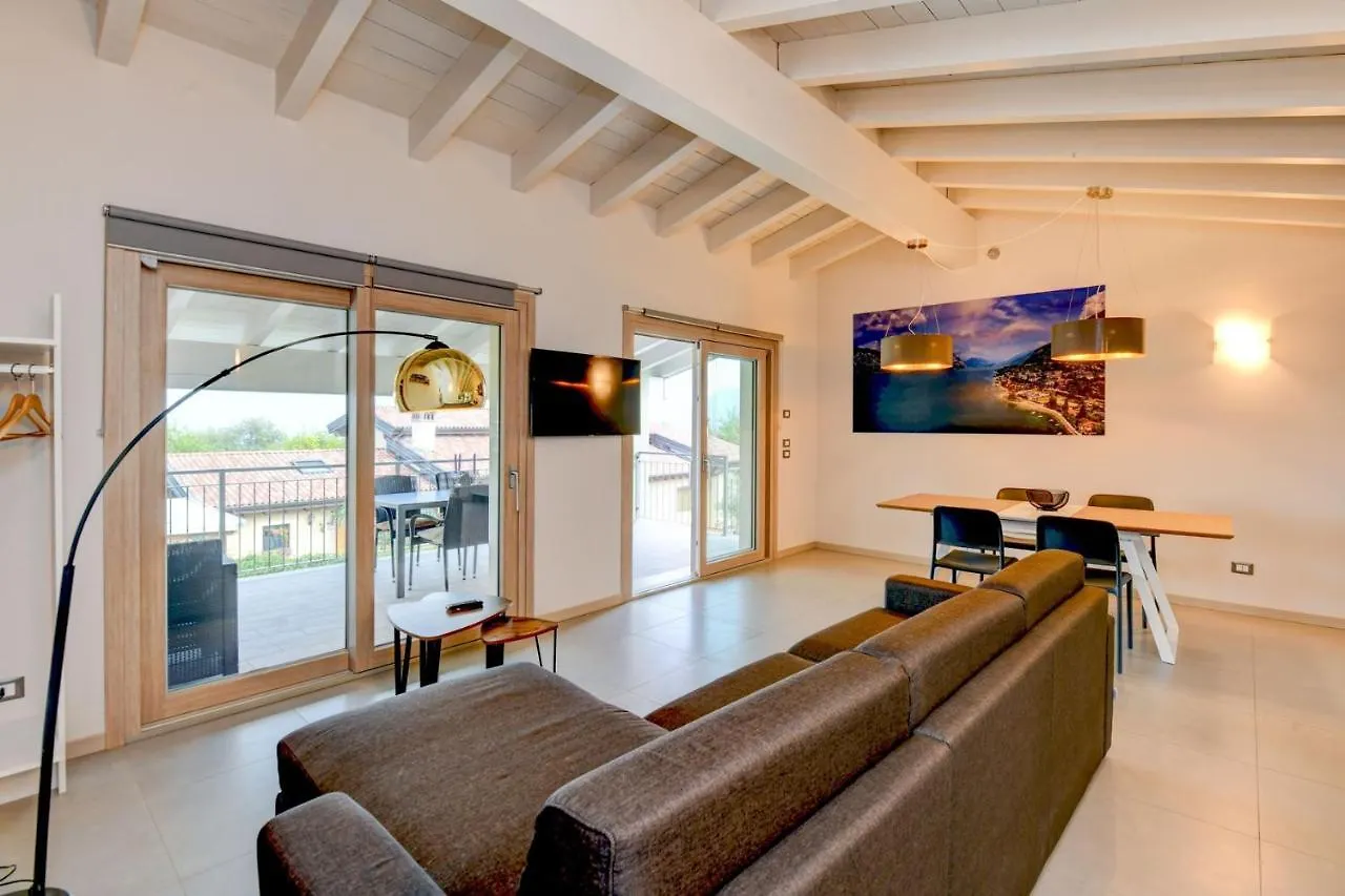 Gardaliva 5 Apartman Manerba del Garda Olaszország