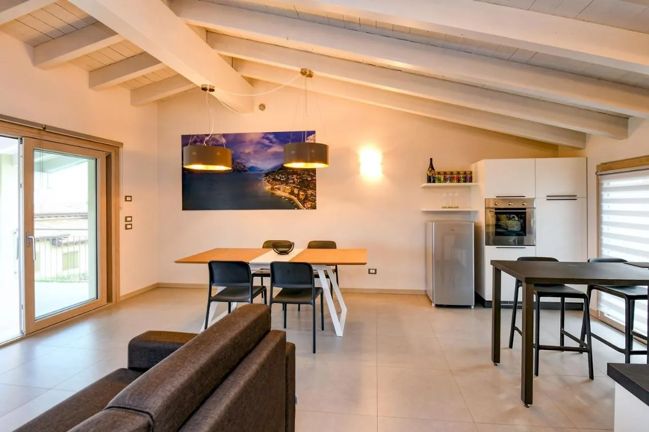 Gardaliva 5 Apartman Manerba del Garda