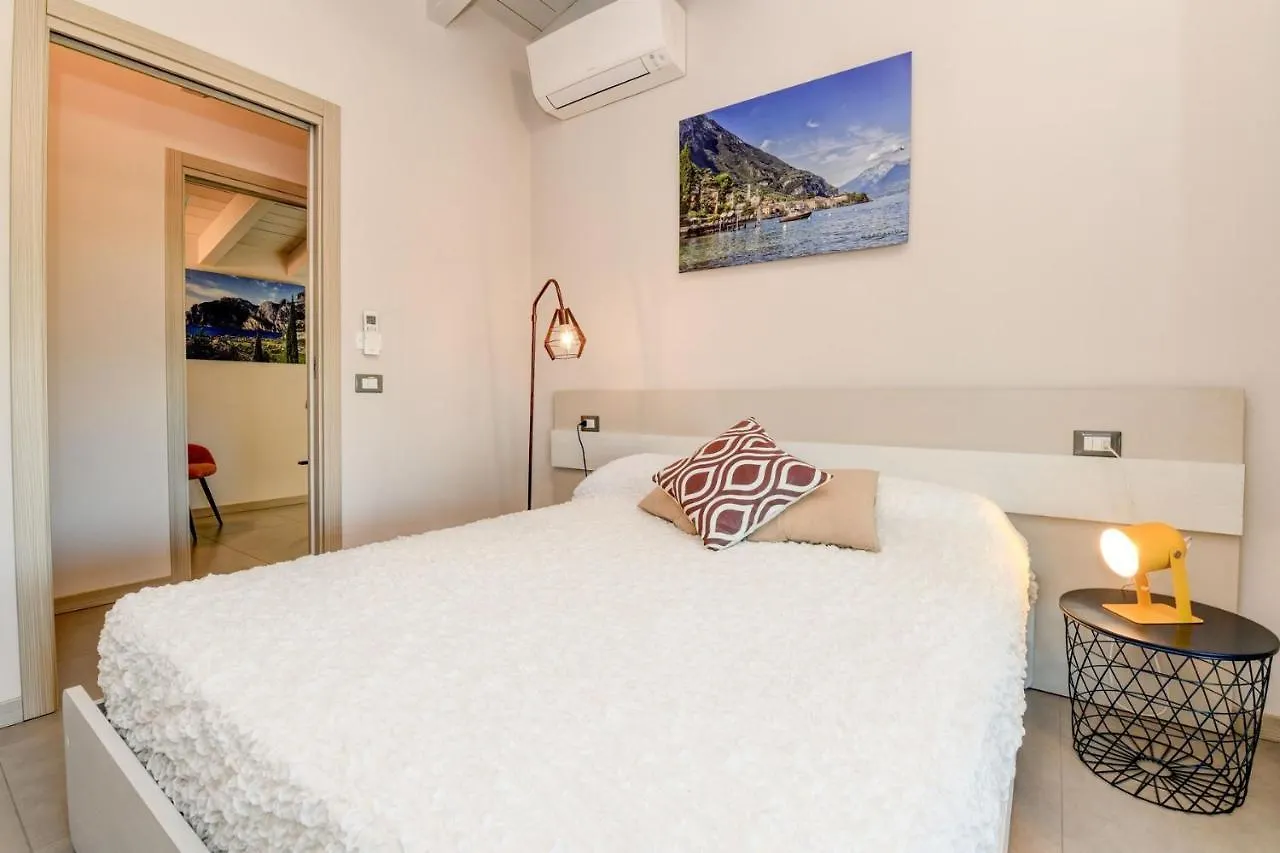 Gardaliva 5 Apartman Manerba del Garda