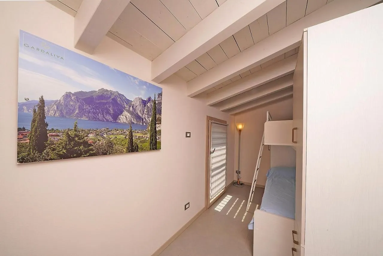 Gardaliva 5 Apartman Manerba del Garda Olaszország